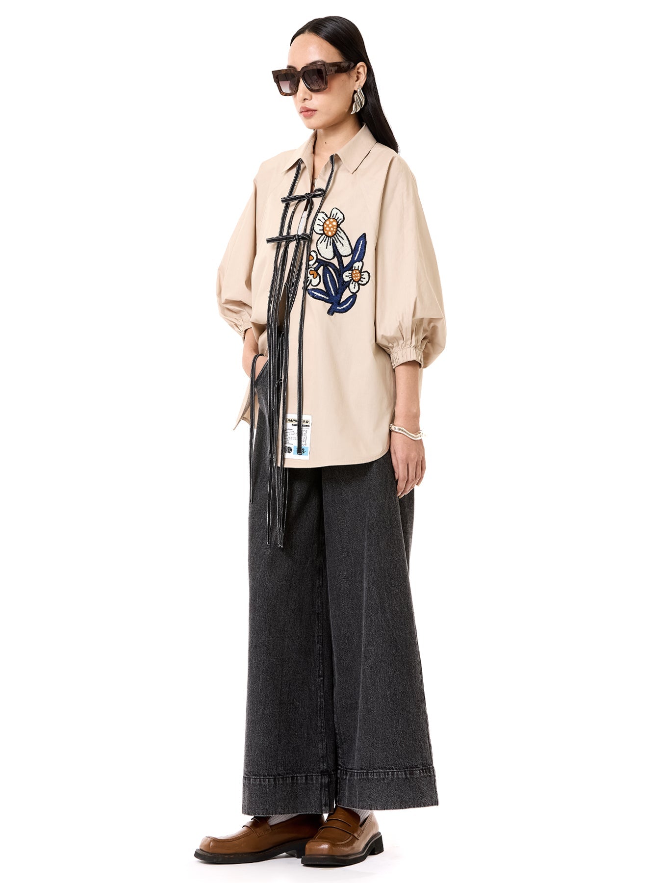 Embroidered Wing Tie-up Shirt