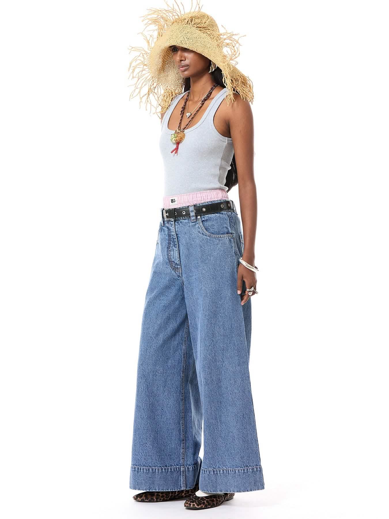 Flared Jeans