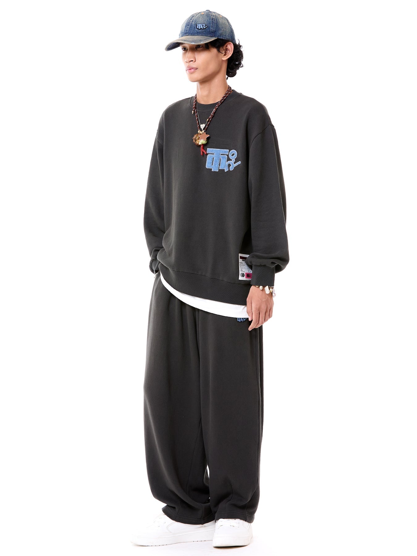 Field Logo Jumper
