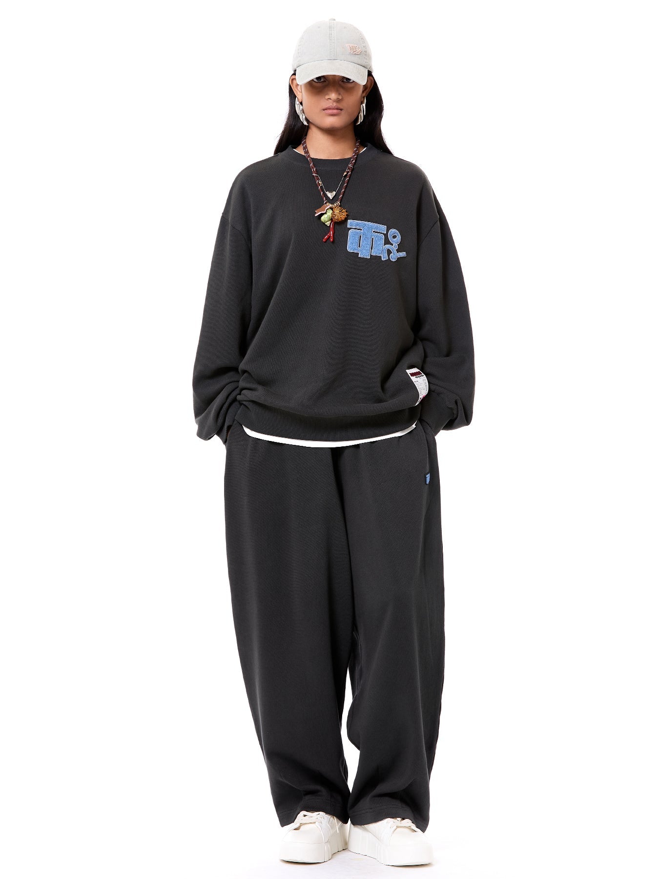 Field Logo Jumper