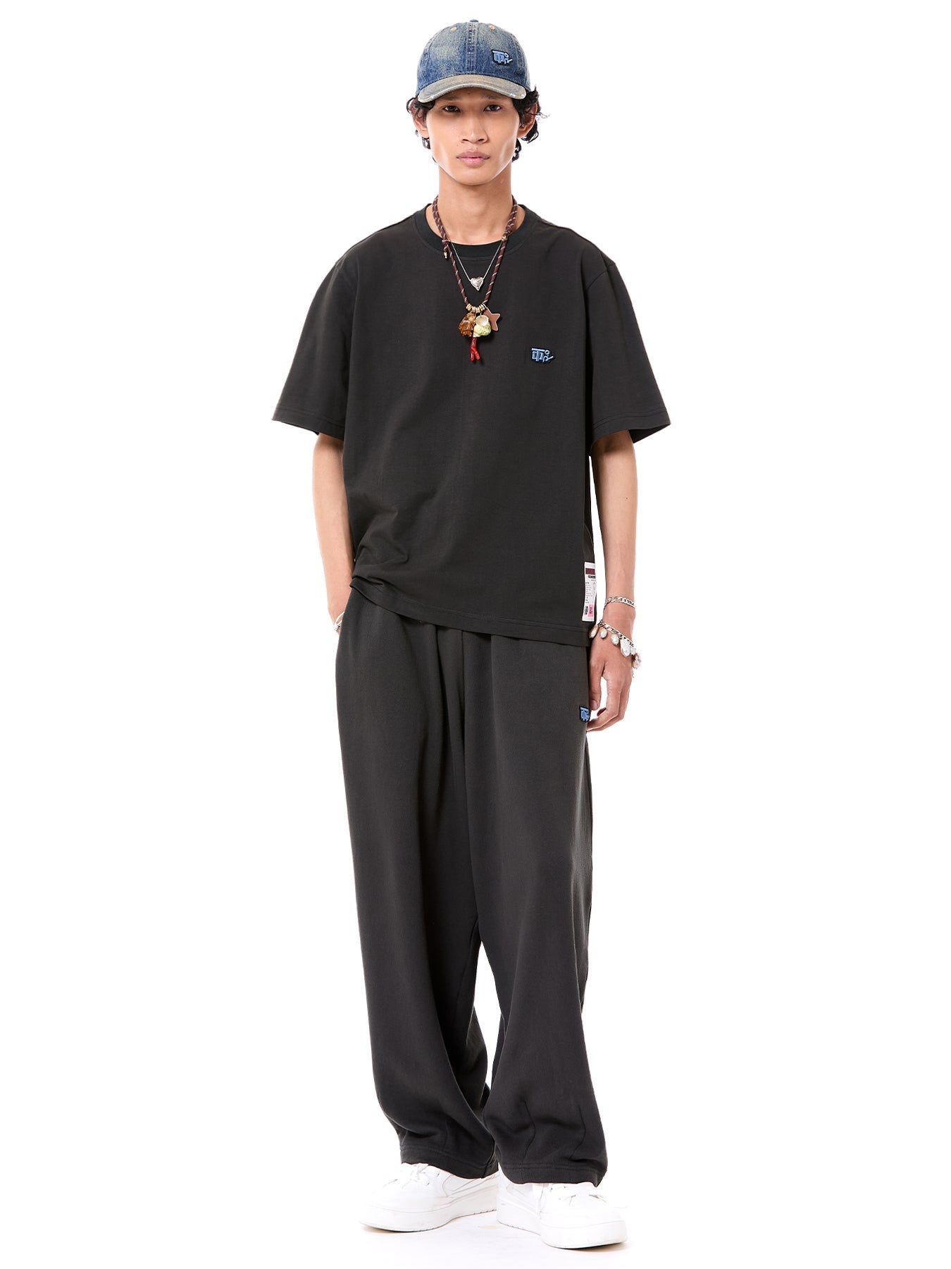 Logo Tee
